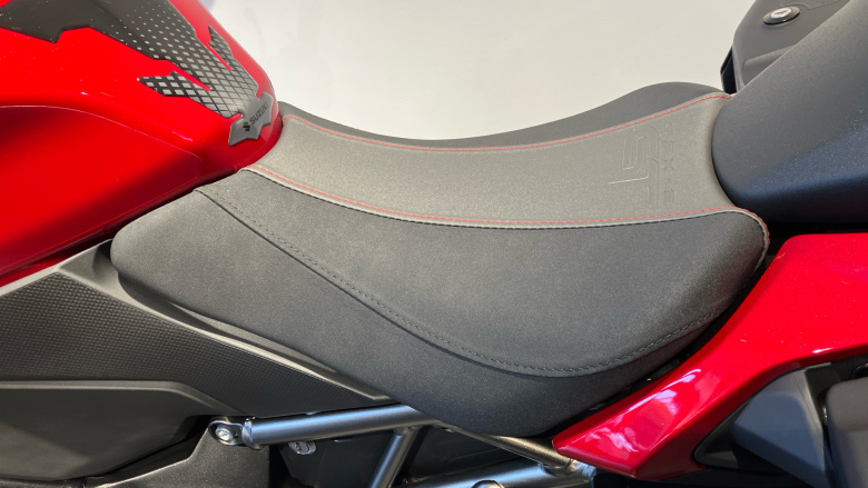 Suzuki Gsx-S 1000RQM5 (25MY)